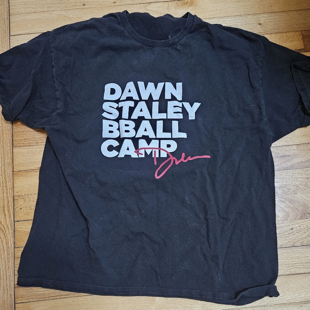 Source Unknown Black Tee with White and Pink Print